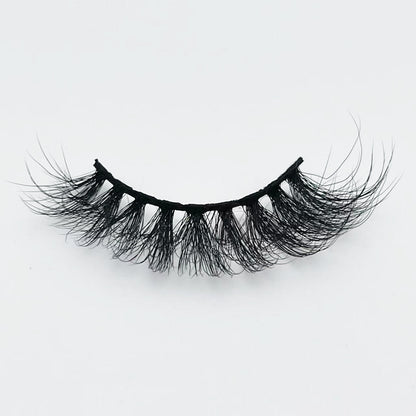 Pretty Nior Serenity Lashes