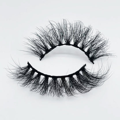 Pretty Nior Serenity Lashes