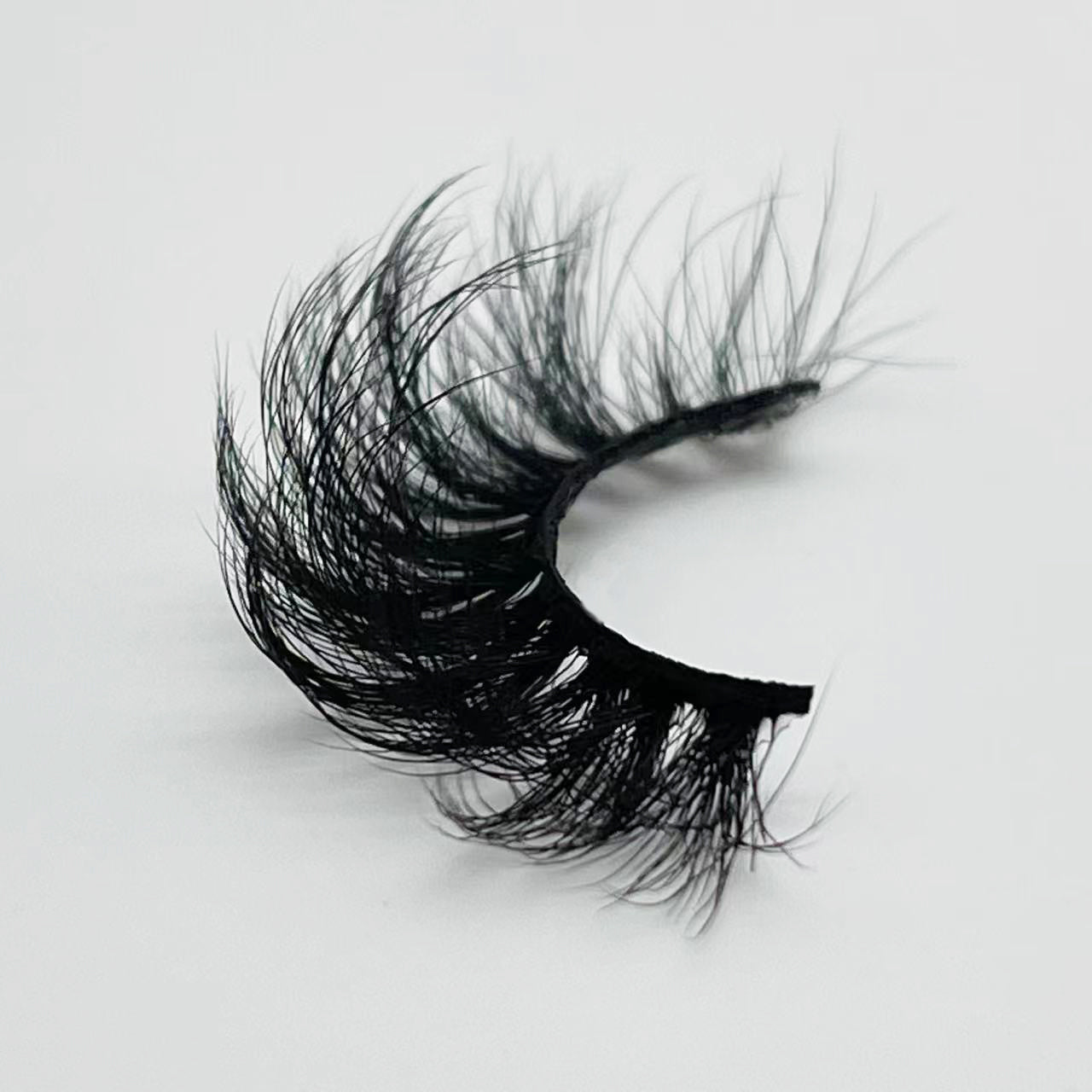 Pretty Noir Luminex Lashes with Wispy Clusters